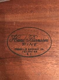 #41	Franklin Shockey Co. Pine dresser w 4 drawer 42x19x29 mirr 37x31	 $125.00 	