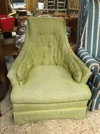 #94	flexsteel button back green tweed chair on wheels	 $50.00 	