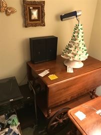 #54	ethan allen tea cart w drop side on wheels and 1 drawer 32x21-42x29	 $175.00 	