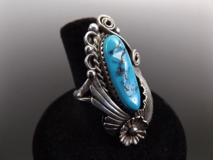 .925 Sterling Silver Turquoise Cabochon Leaf Ring Size 7.25
