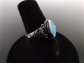 .925 Sterling Silver Turquoise Cabochon Ring Size 7

