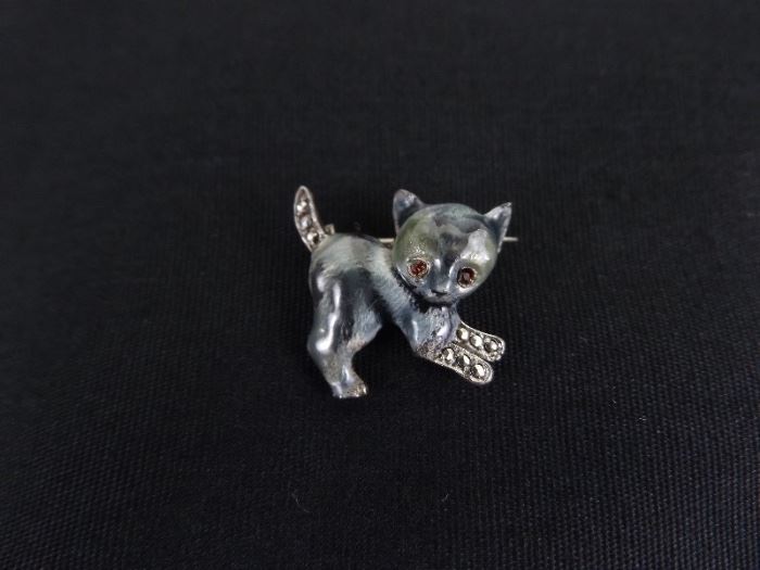 .925 Sterling Silver Enamel Kitten/Cat Brooch
