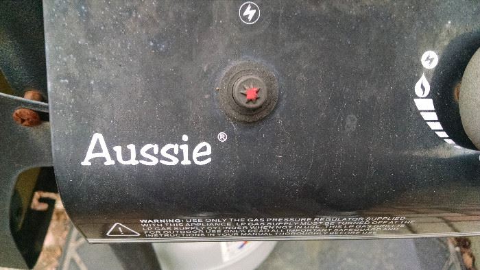 CLOSE-UP...AUSSIE GAS GRILL