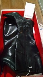 WOMENS COACH LEATHER BOOTS