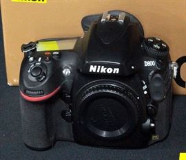 Nikon D800 36.3 Megapixel Digital Camera Body Retail Kit In Original Box With Charger And Paperwork