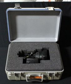 Canon 9-162mm 1:1.8 #25944 With Canon PowerZoom In Hard Case