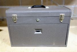 Vintage Craftsman Carrying Tool Box