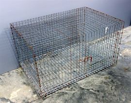 Wire Animal Crate 30.25"W x 18"H x 20"D