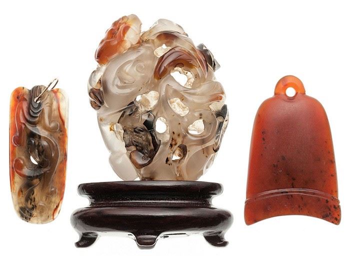 Three Chinese agate pendants
