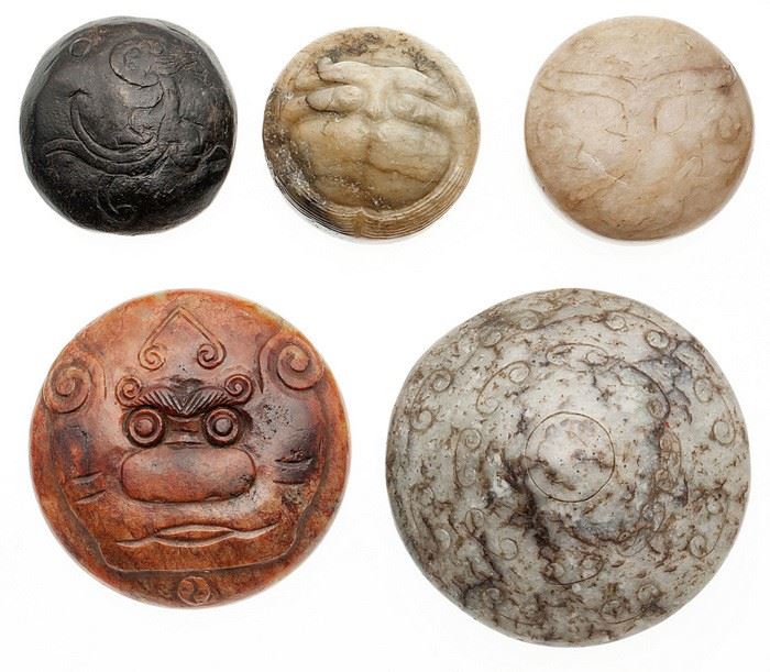 Five Chinese jade and stone buttons