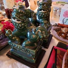 Foo dogs or dragons