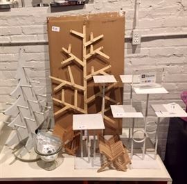 Tabletop store display fixtures