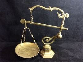 VIntage Brass Balance Scale