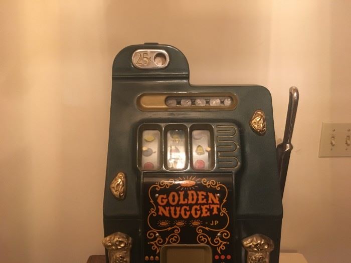 vintage slot machine 