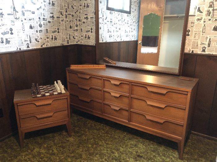 This mid century bedroom set also includes a single bed and tall chest