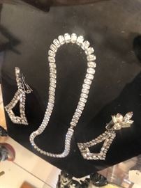 Would love to sell these rhinestones as a set, cause they are seriously some of the coolest we have seen outside of an Audry Hepburn movie
