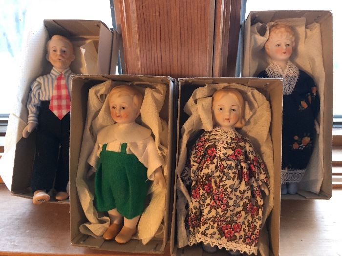 Fun vintage ceramic dolls from Japan