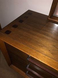 And great inlay detail