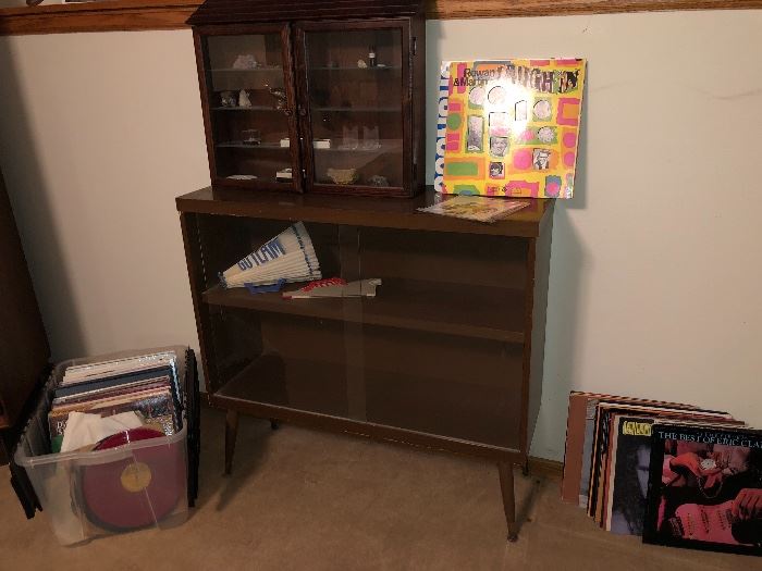 Light weight display cases