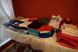 Large amount of Women’s clothing