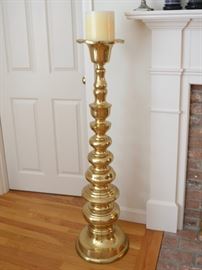 Brass candlestand