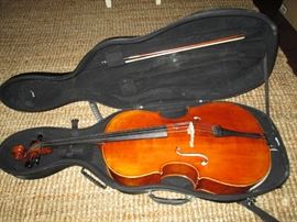 Cello 3 / 4 size for elementary / middle school student 45” tall with 27” bow and soft case