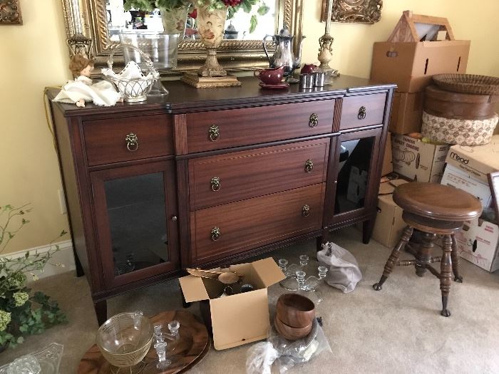 Gorgeous credenza buffet