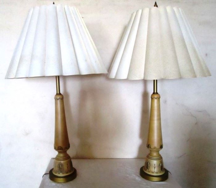 Matching pair lamps
