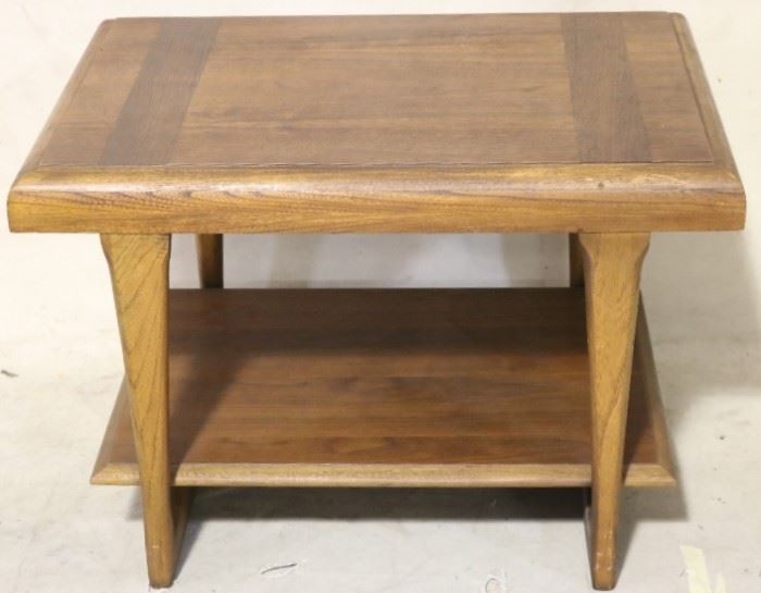 Lane walnut end table