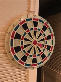 dart board