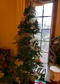  4th slightly larger Christmas tree 