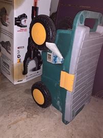 Large tote Cooler w/ wheels