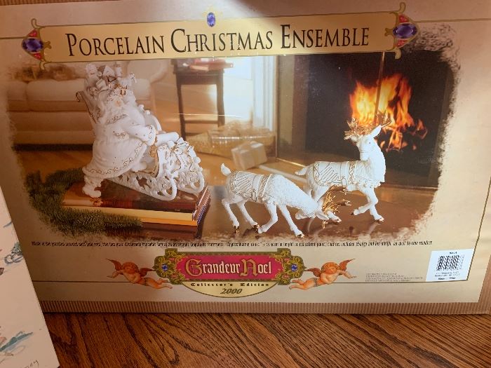 Grandeur Noel - Porcelain Santa and Raindeer