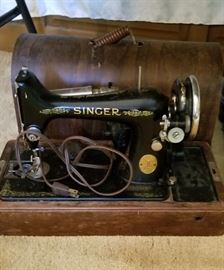 SINGER Sewing Machine