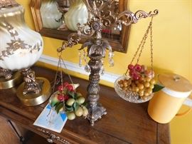 Decorative Accessories