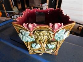 Frie Onnaing Majolica Vase