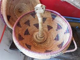 Cobra Basket