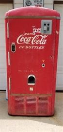 Coca Cola Machine Model VMC242