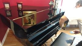 Yamaha Disc Player Baby Grand Piano