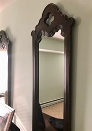 Pair mirrors 