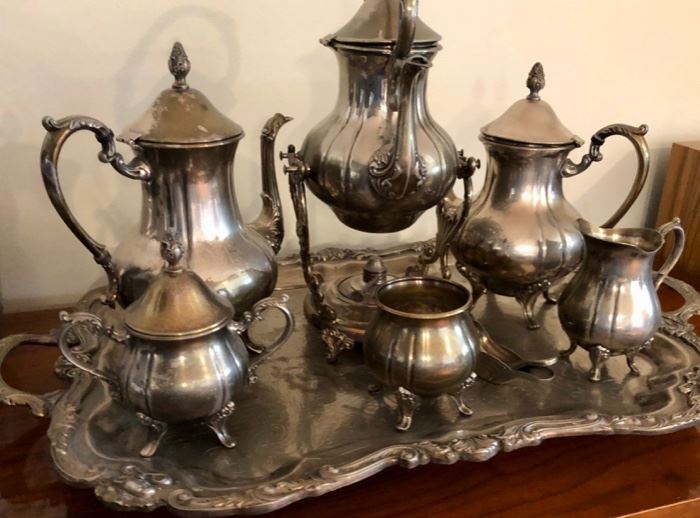 Silver-plate tea / coffee set