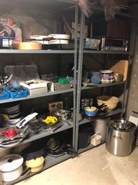 Lots of household & kitchen items & entertainment pieces