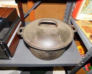Cast Iron Dutch Oven