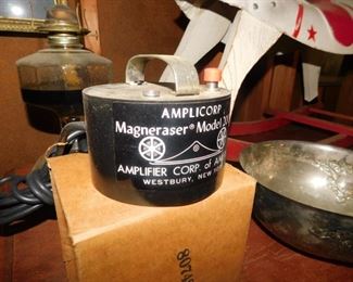 Amplicorp Magneraser