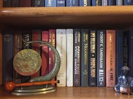 Books, Gong