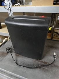 Fellowes paper shredder