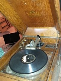 Victor Portable Victrola