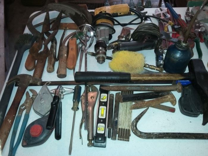 tables of hand tools