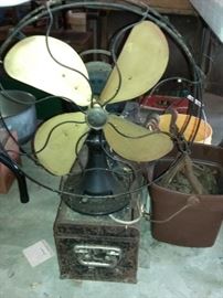 Vintage Emerson old timey tabletop fan with brass blades