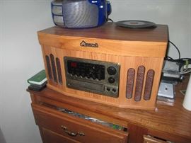 RETRO STEREO